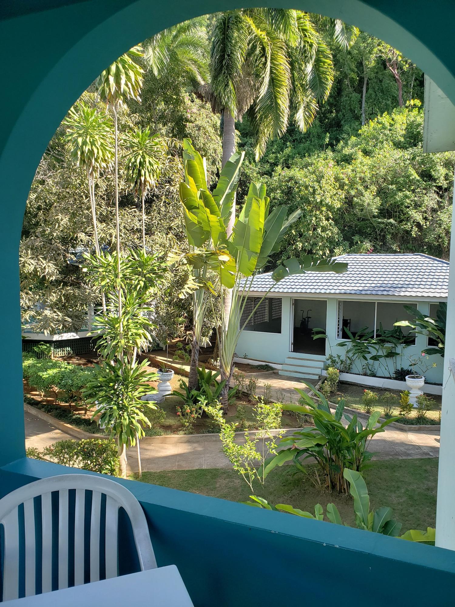 Doctors Cave Beach Hotel Montego Bay Exterior photo